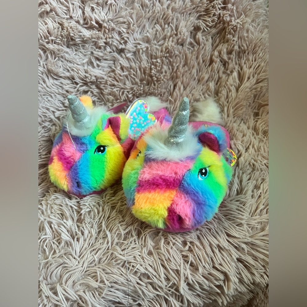 Girls slippers